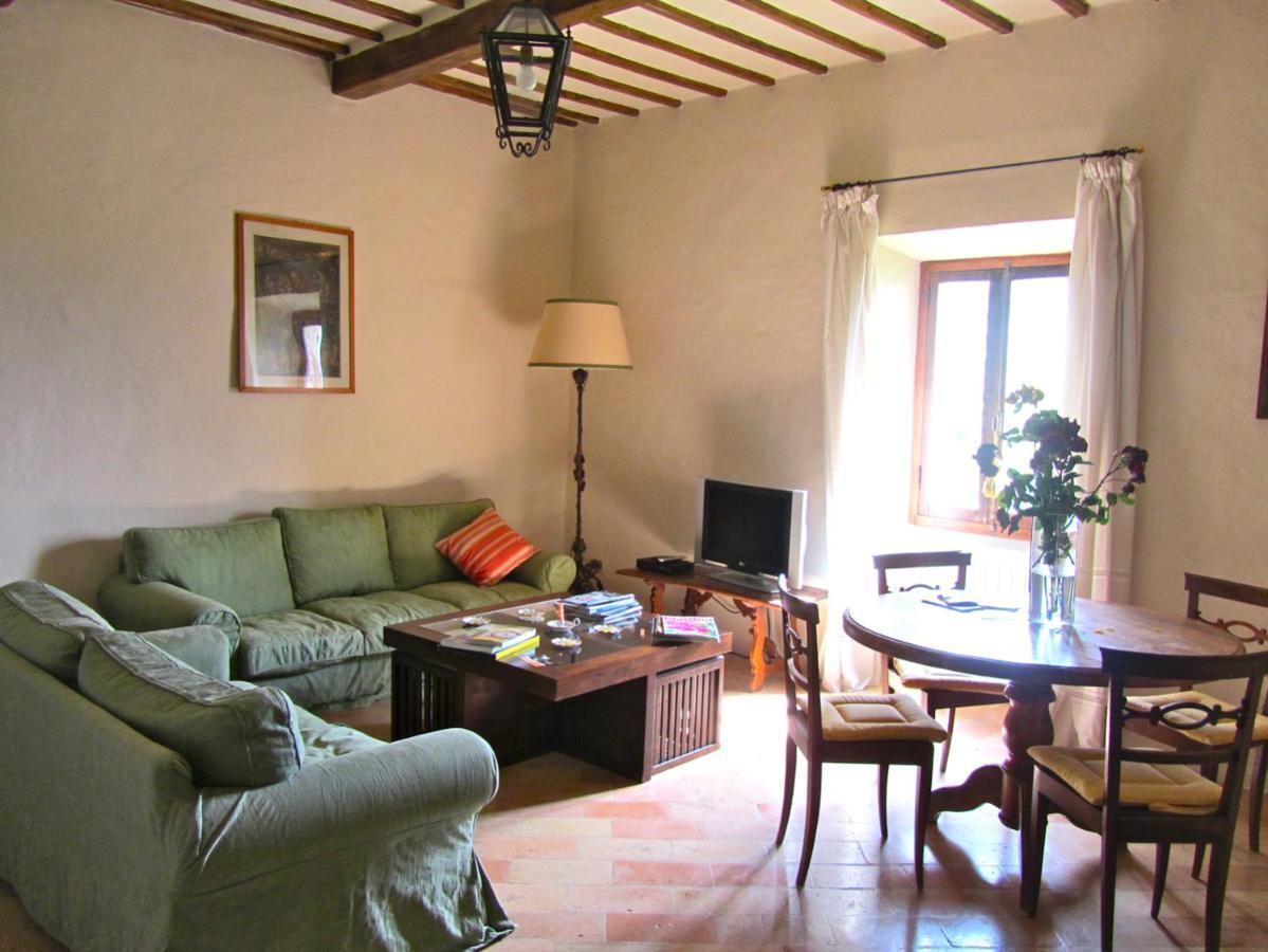 Della Genga Resort Arezzola Bagian luar foto